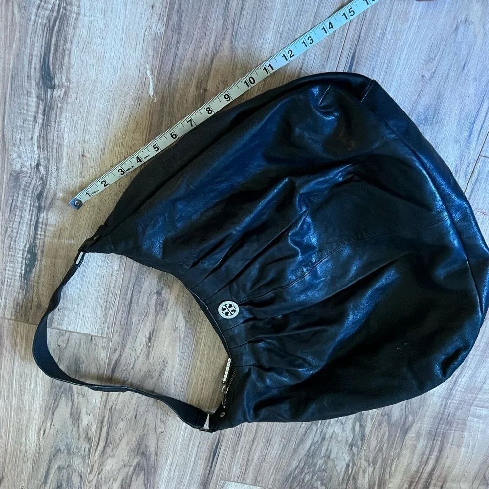Tory Burch Vintage Hobo Shoulder Bag Large